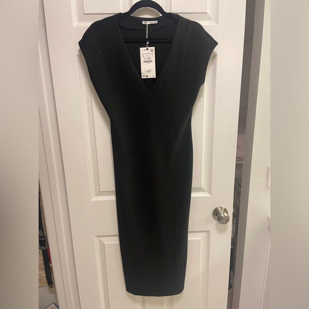 Zara brand new black dress size large! NWT